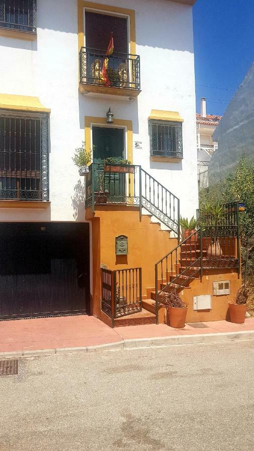 Excelente Habitacion En Bonita Y Tranquila Casa En Pueblo Accommodatie bij particulieren